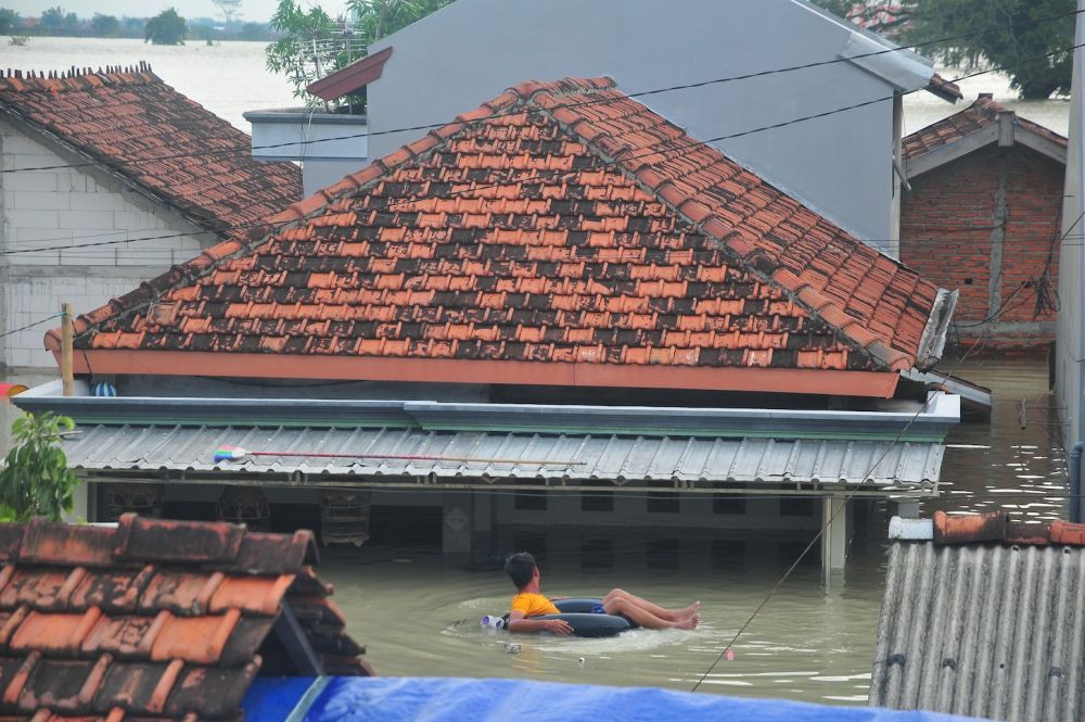 6 Tanggul di Demak Jebol, 93.149 Warga Terdampak Banjir