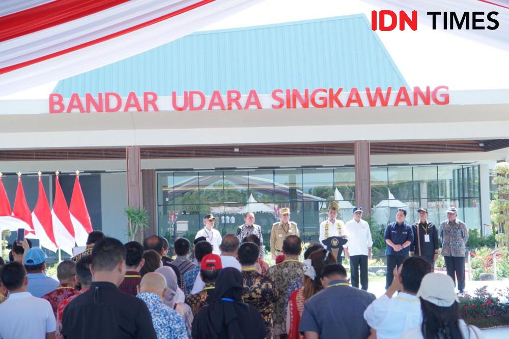 Jokowi Resmikan Bandara Singkawang, Telan Anggaran Rp427 Miliar