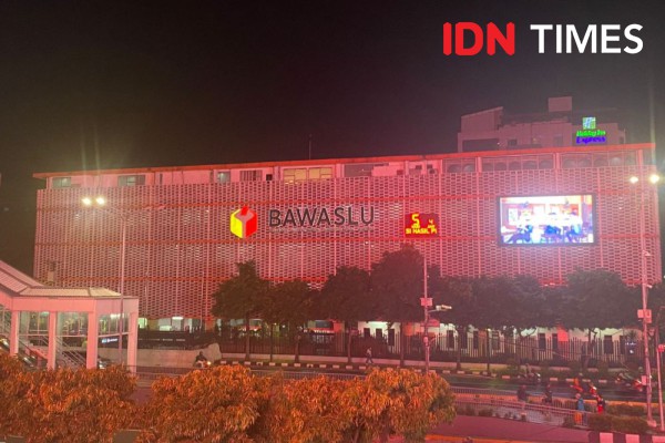 Bawaslu: Spanduk 02 Saat Jokowi Kunker di Banten Bukan Pelanggaran