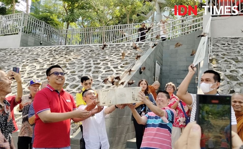 Ritual Fang Sheng di Deli Park, Lepaskan Ratusan Hewan ke Sungai Deli 