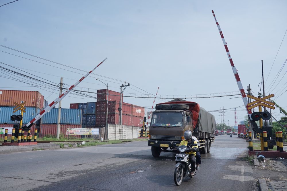 Daop 4 Semarang Minta Para Sopir Truk Pastikan Kelayakan Jalan