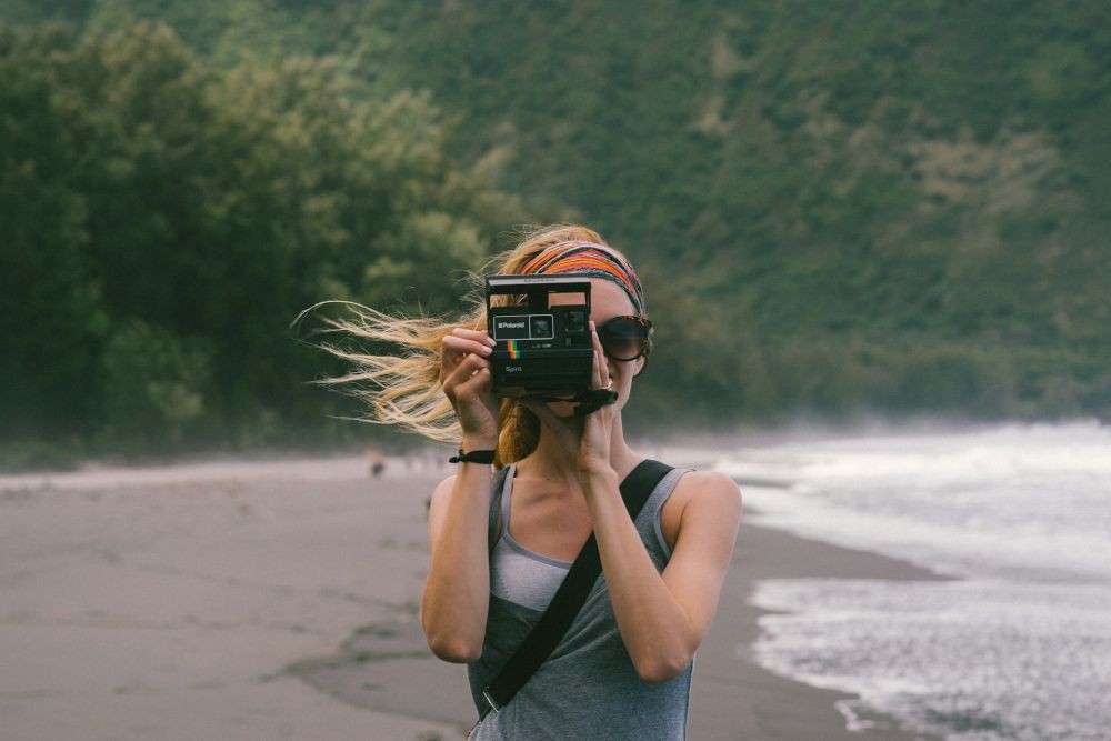 6 Cara Foto Traveling Estetik Tanpa Membahayakan Diri Sendiri