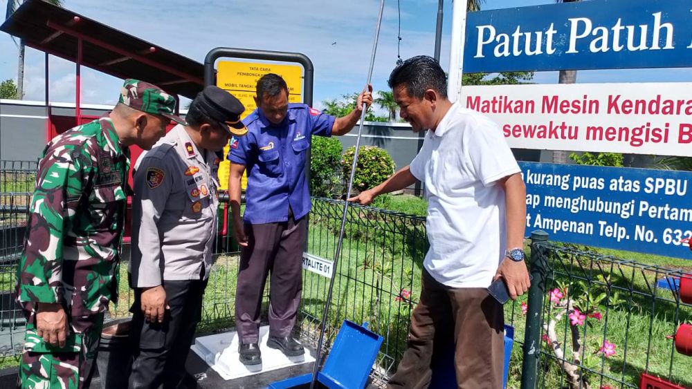 Polresta Mataram Cek SPBU Cegah Kecurangan Pengisian BBM saat Mudik