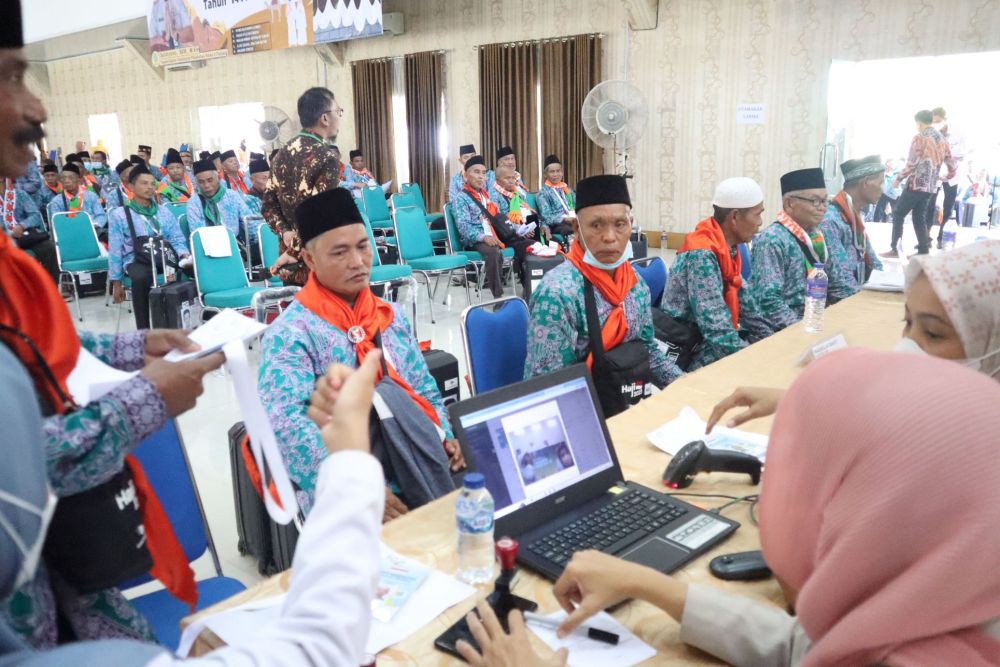 2 Gelombang, Ini Tanggal Keberangkatan Calon Jemaah Haji Lampung 2024