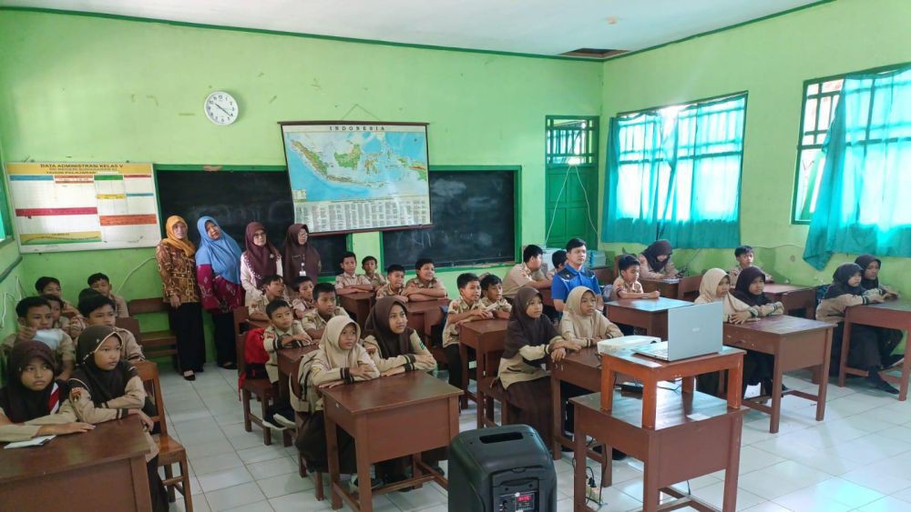 Gerakan Literasi Digital Sasar 10 Ribu Siswa SD se-Jawa Tengah