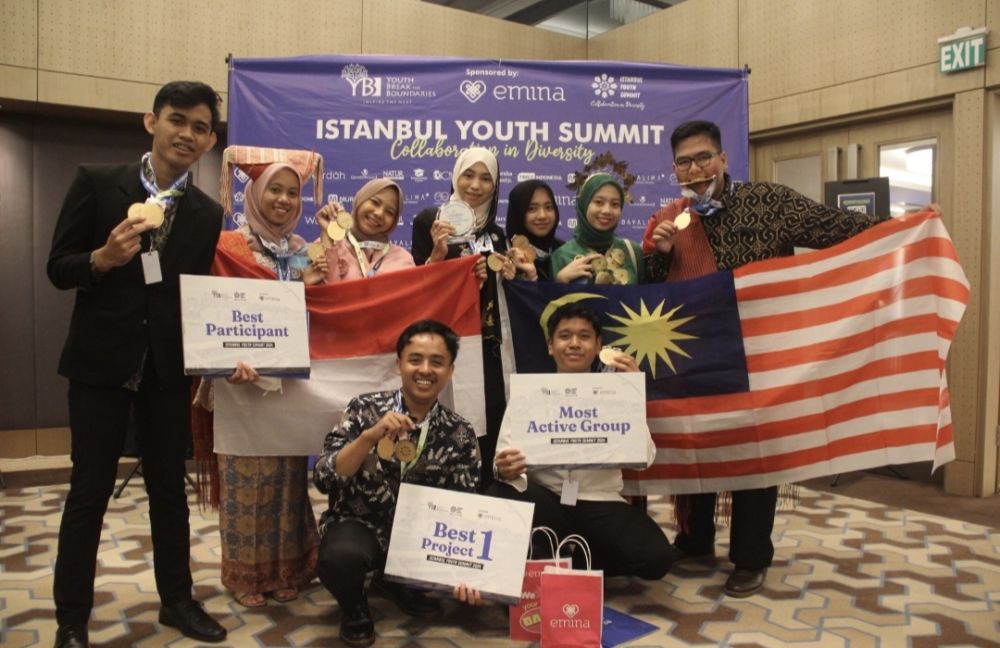 Fatimah Zahra, Mahasiswi UIN Sumut Bawa 2 Gelar Juara dari Turki
