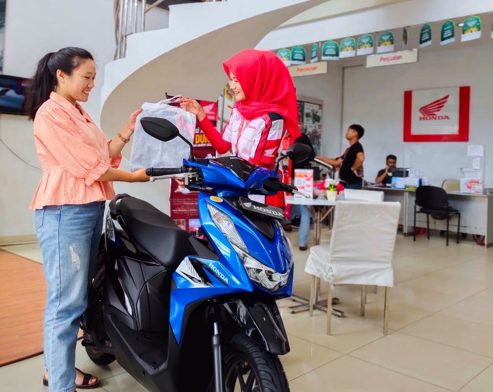 Indako Siapkan 6.000 Special Gift untuk Pembeli Motor Beat di Medan