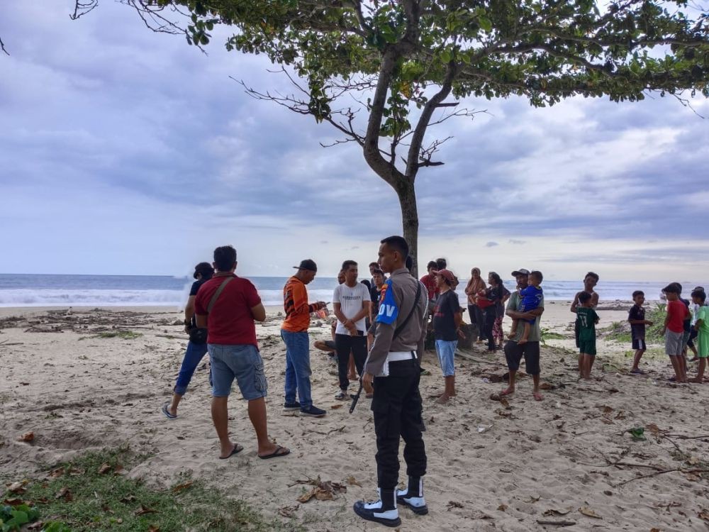 Remaja Asal Tangsel Tenggelam di Pantai Pesisir Barat Lampung
