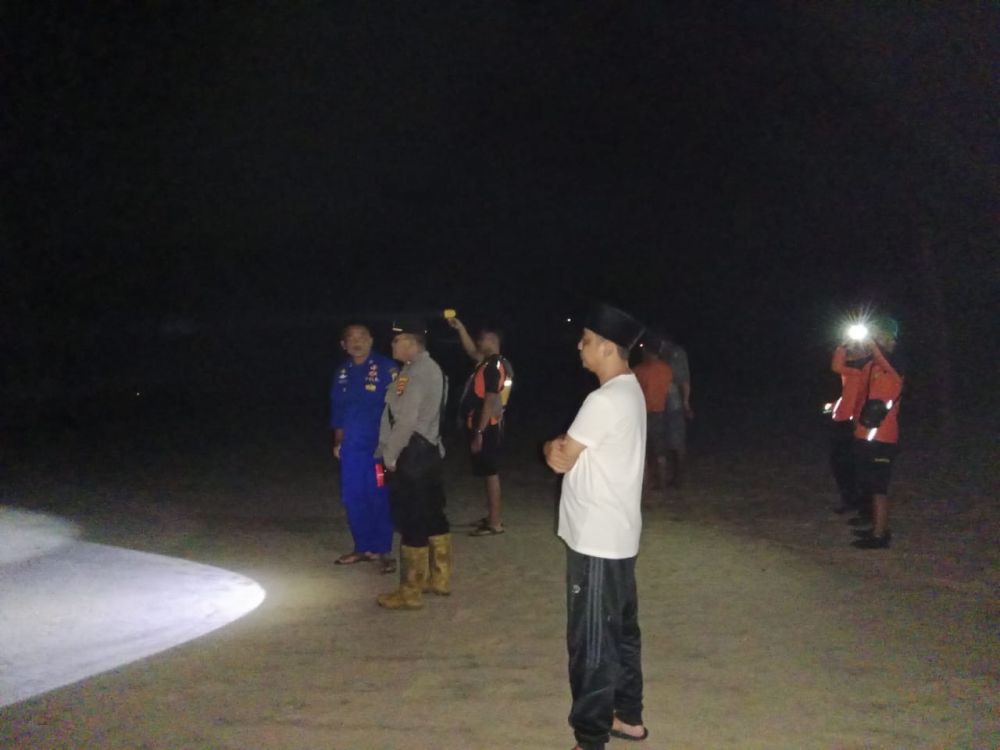 Remaja Asal Tangsel Tenggelam di Pantai Pesisir Barat Lampung