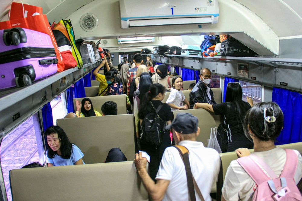17 Ribu Pemudik Kereta Api Mulai Tinggalkan Bandung