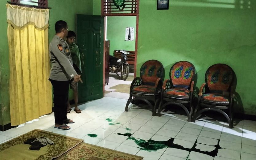 Suami di Lampung Timur Tikam Istri dan Minum Racun Hendak Akhiri Hidup