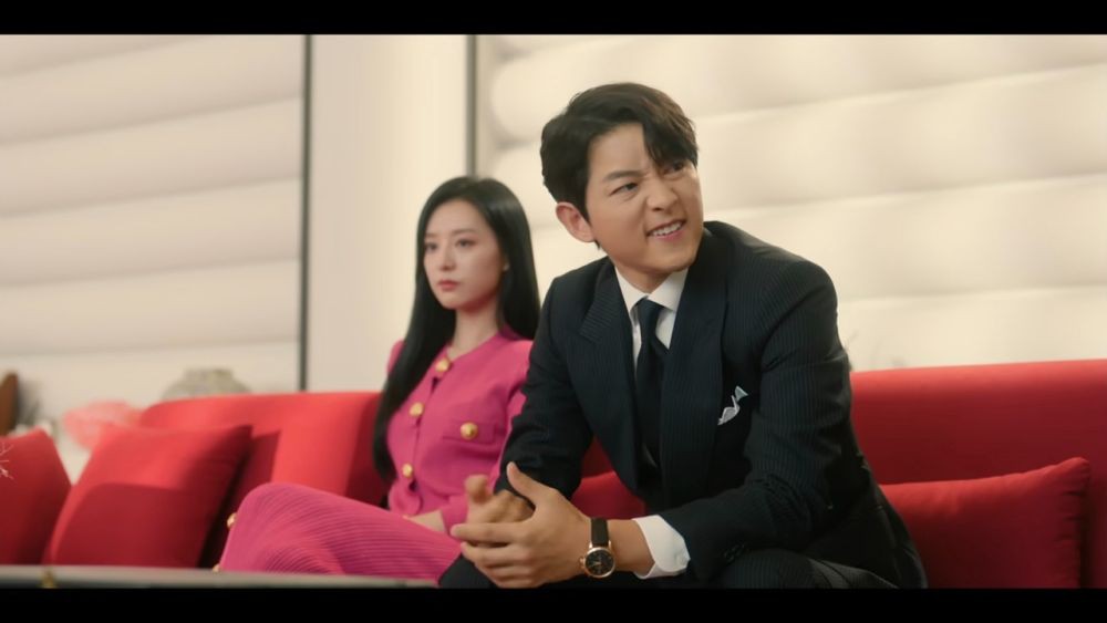 7 Portraits Of Song Joong Ki Make A Cameo In Queen Of Tears, As Vincenzo!