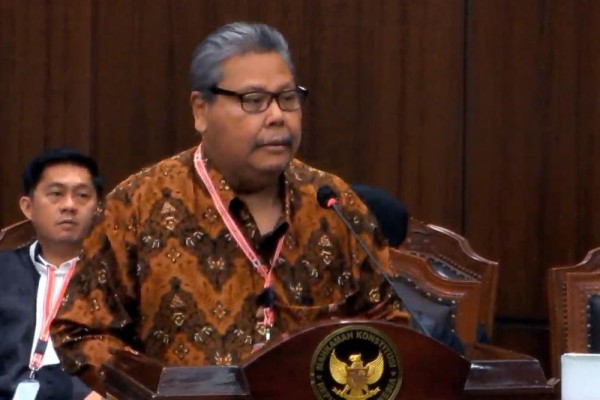 Jadi Ahli di PHPU, Eks Ketua Bawaslu Sentil KPU Soal Pencalonan Gibran