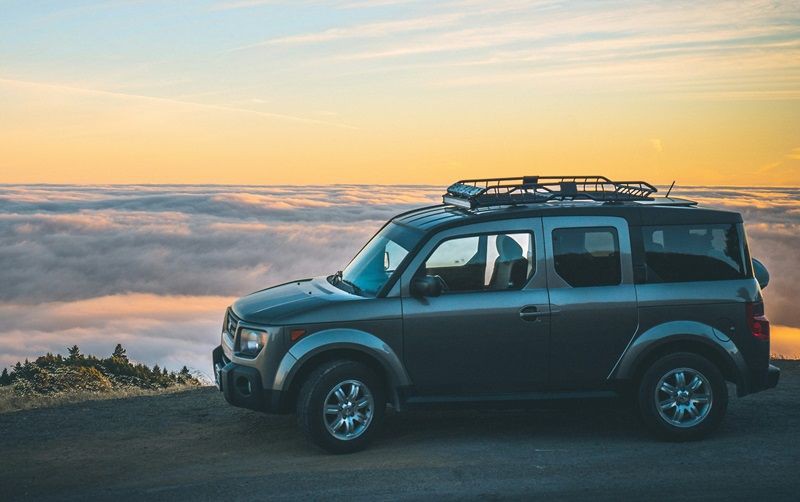 6 Tips Memasang Roof Rack Mobil untuk Mudik Lebaran