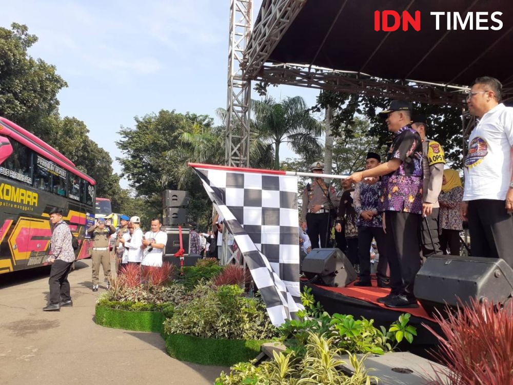 1.580 Warga Kabupaten Tangerang Berangkat Mudik Naik Bus Gratis