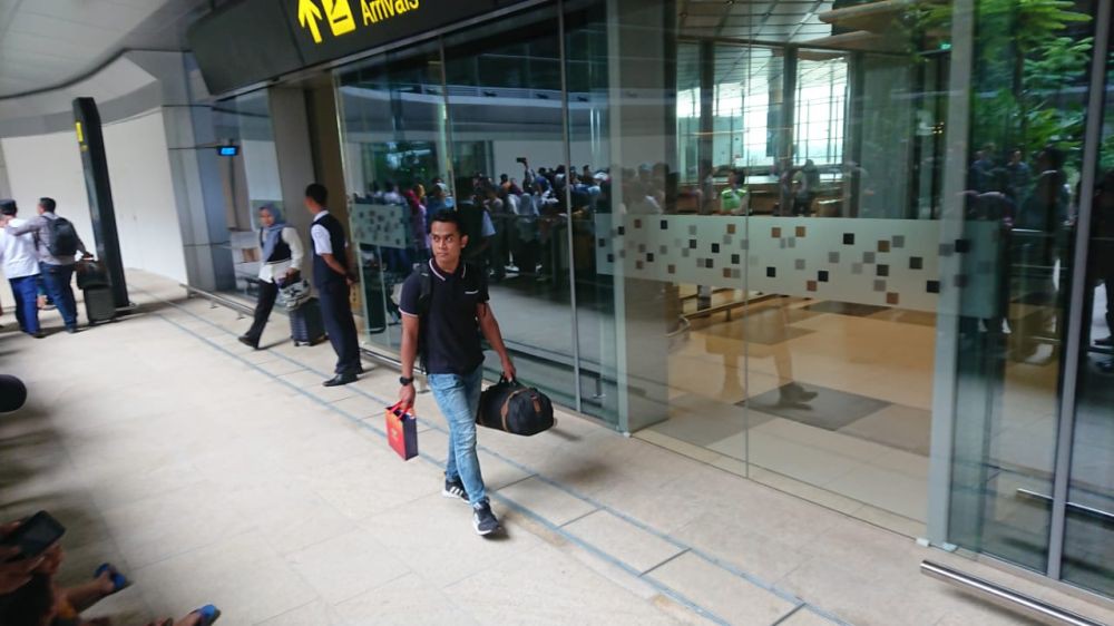 Kisah Penumpang yang Mendarat Perdana di Bandara Dhoho Kediri