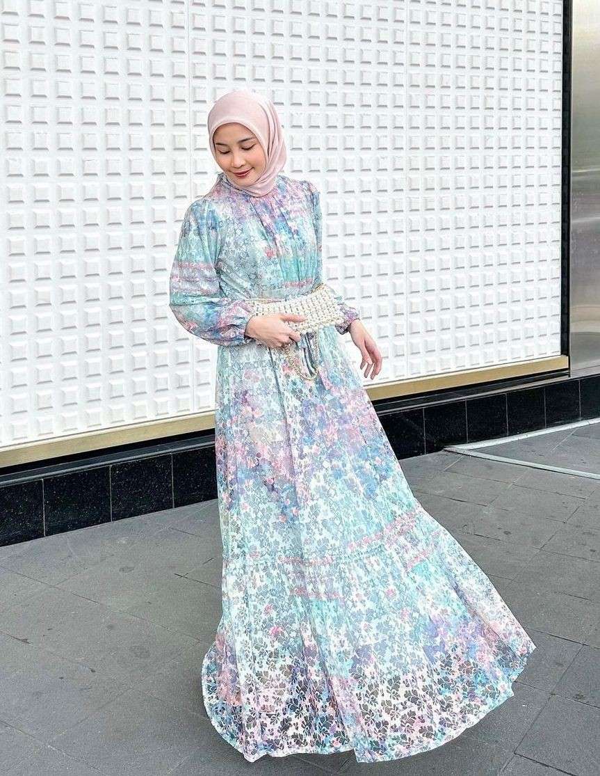 10 Ide Style Hijab Anggun Ala Adji Isni Ulfaidah