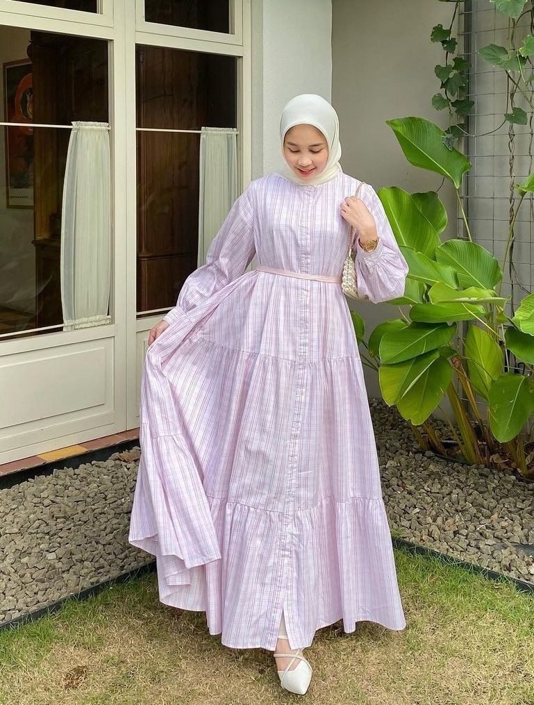 10 Ide Style Hijab Anggun Ala Adji Isni Ulfaidah