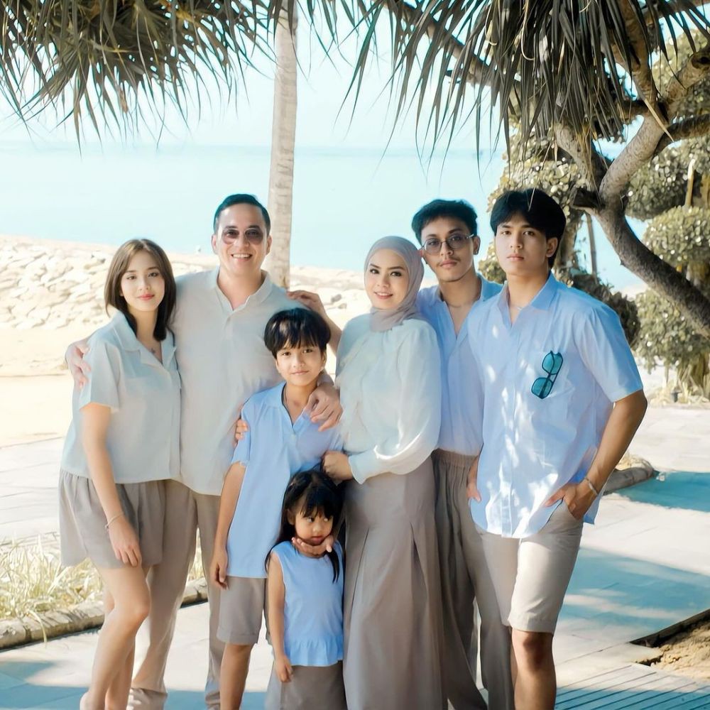 Biodata dan Profil Zee JKT48