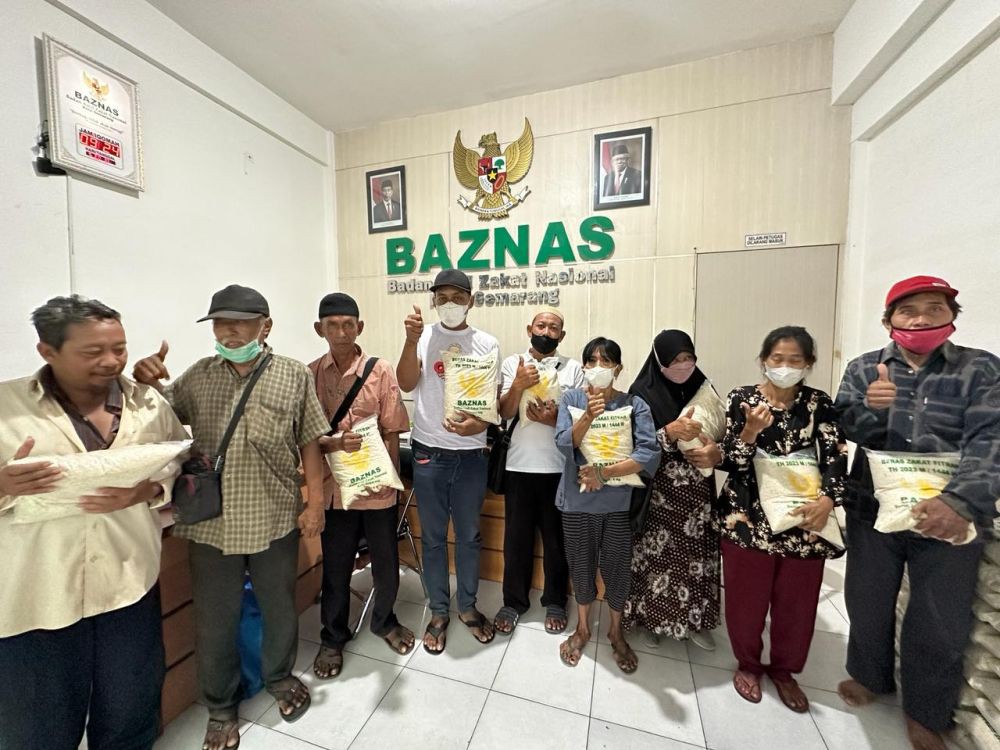 Baznas Semarang Salurkan 17 Ton Beras ke Mustahik Saat Lebaran