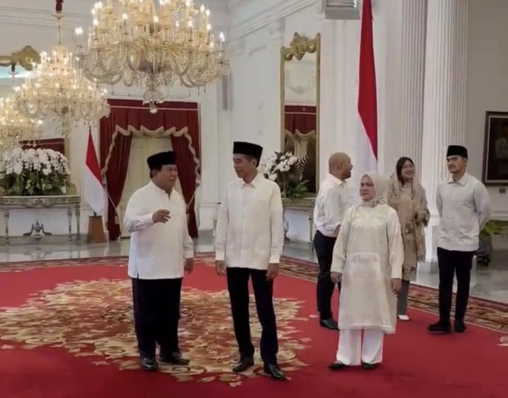 Lebaran Hari Kedua di Medan, Jokowi Main ke Mal Bareng Cucu