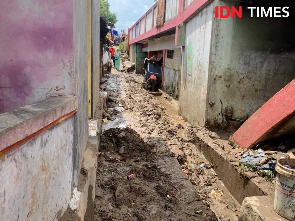 Banjir Pasca Idul Fitri, 250 KK di Kampung Pasar Ambon Terdampak