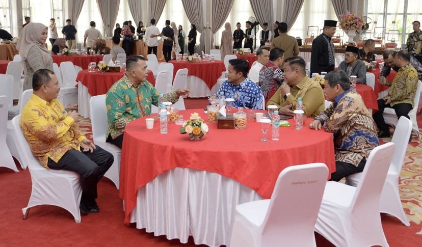 Para Kepala Daerah Ramaikan Open House di Rumah Pj Gubernur Sumut 