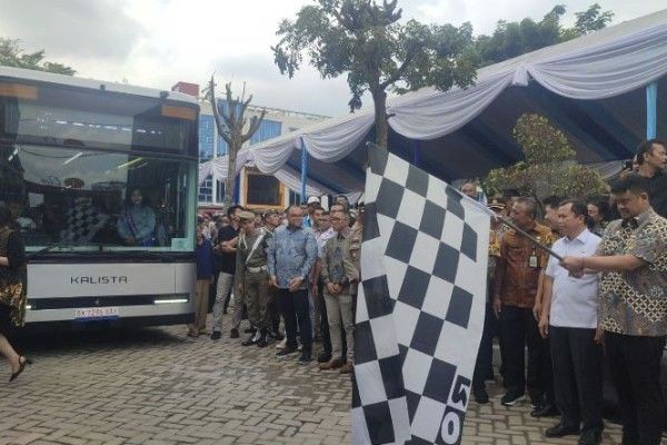Bus Listrik Medan Jadi Primadona Pemudik dari Luar Kota
