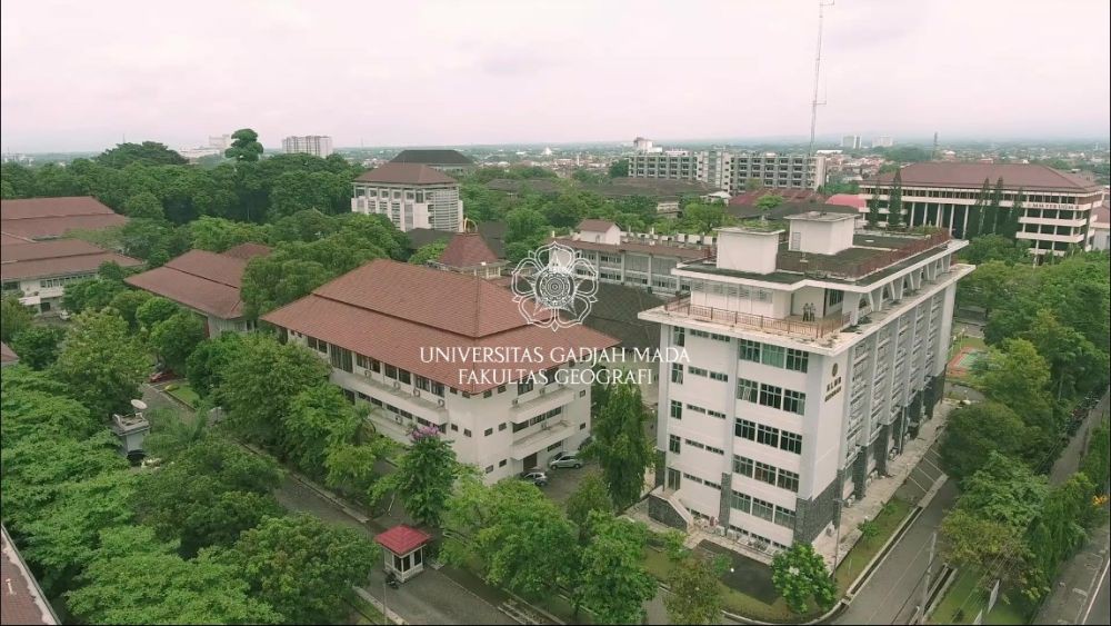 Fakultas Geografi UGM Peringkat 1 se-Indonesia versi QS WUR 2024