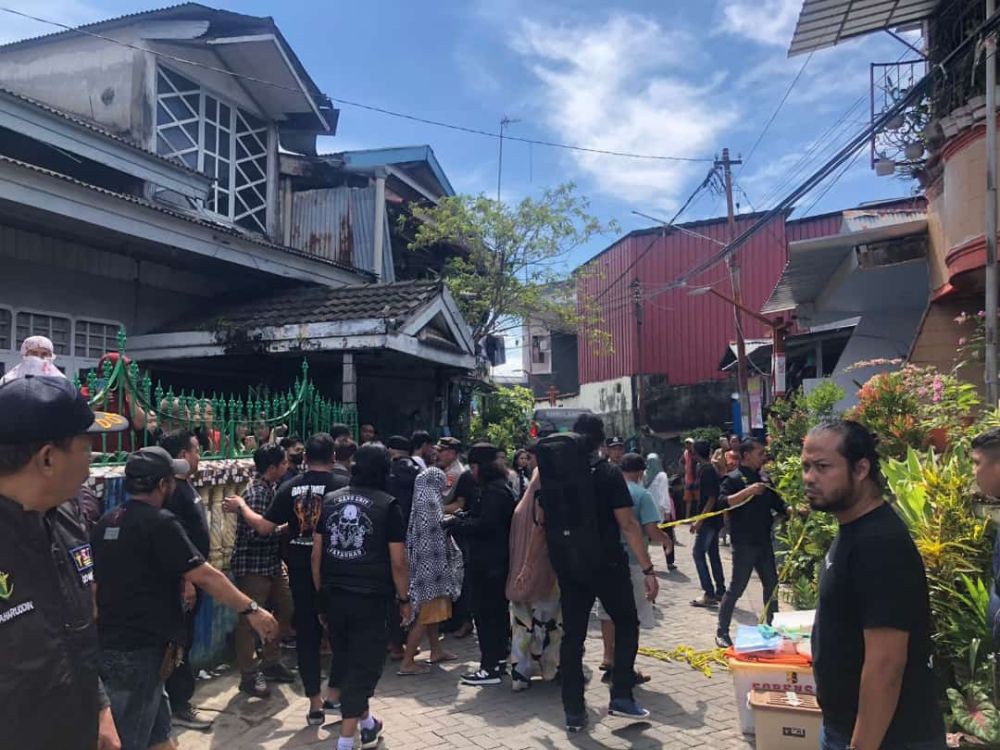 Suami di Makassar Bunuh Istri, Mayat Korban Dicor di Halaman Rumah