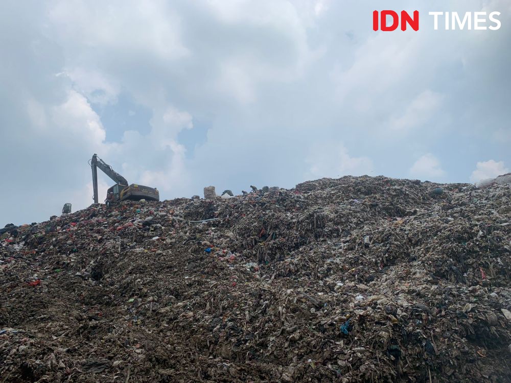 Potret Gunung Sampah TPA Cipeucang Tangsel Sudah Penuh