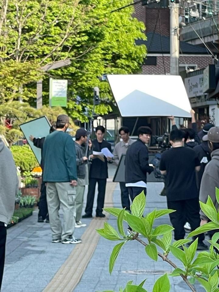 Jung Hae In And Jung So Min Were Seen Filming Golden Boy