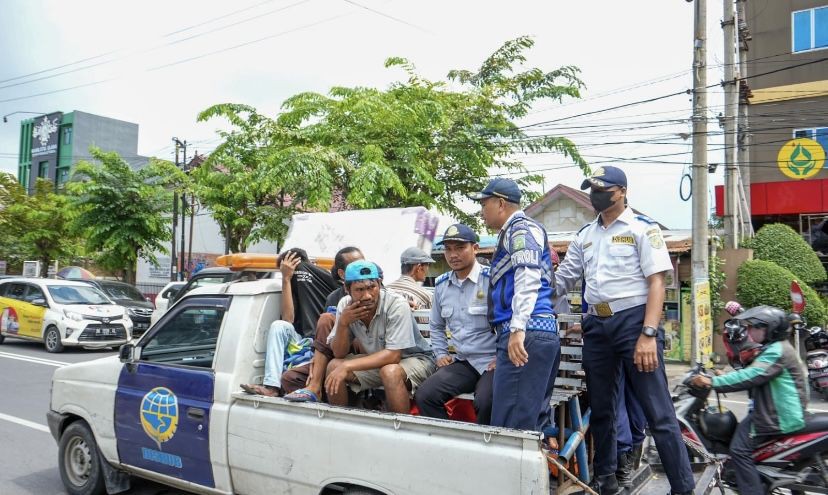 Viral! Pria ODJG Status PNS Dishub Bandar Lampung Terdampar di Cilegon
