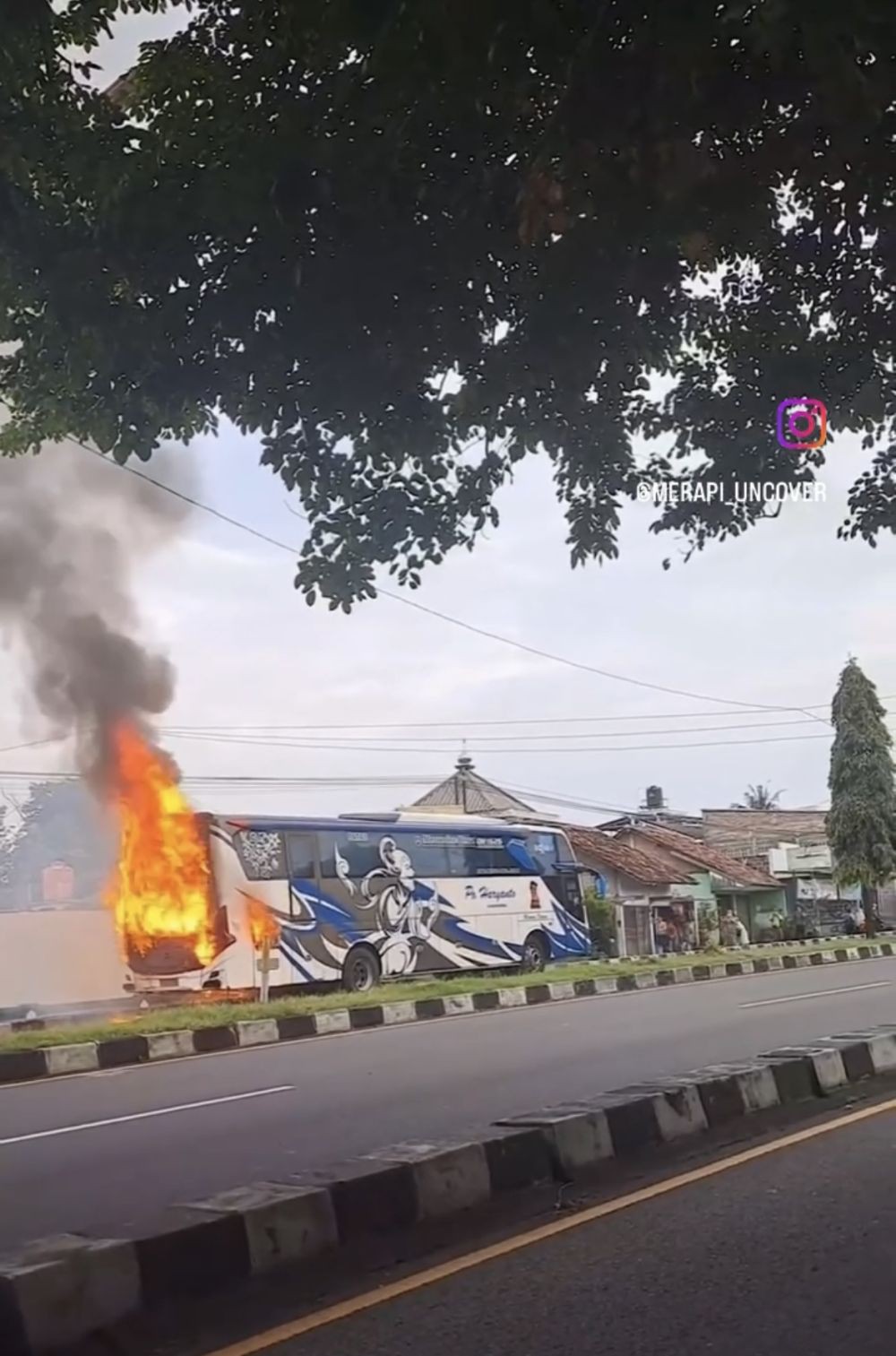 Bus PO Haryanto Jogja-Pati Terbakar di Sleman, 10 Penumpang Selamat