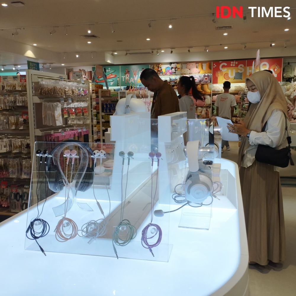 Melihat Store Pertama Ataru di Medan, Targetkan Pasar Anak Muda