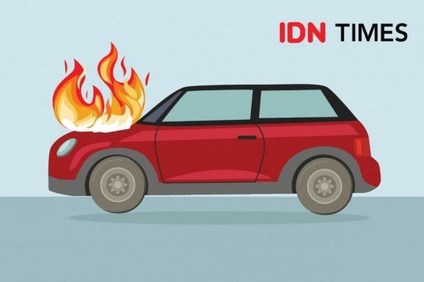 Mobil ASN Lubuk Linggau Terbakar, Pemilik Sempat Terkunci dari Dalam