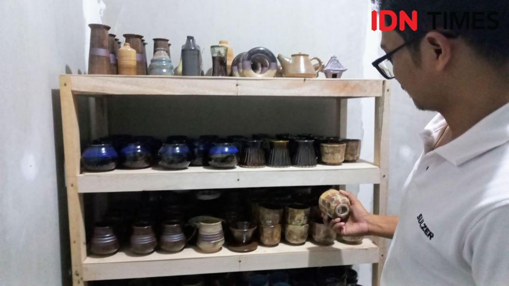 Inspiratif, Eks Engineer ini Menjadi Artisan Tembikar AB Pottery