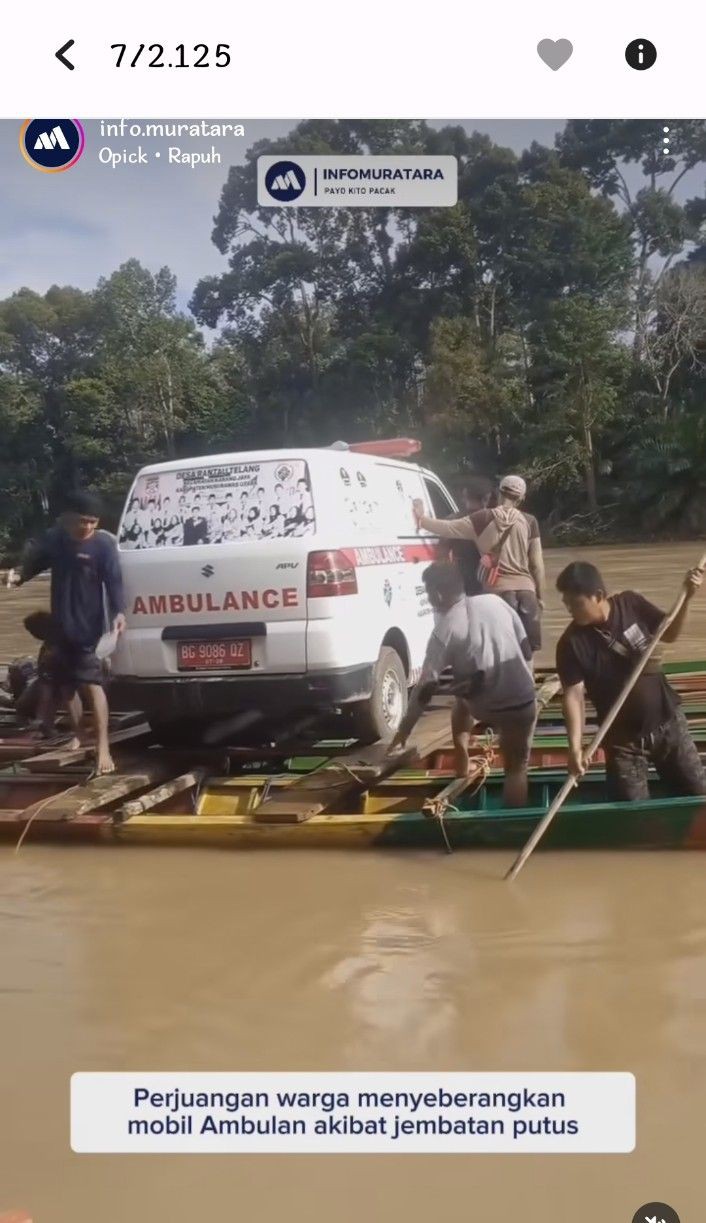 Viral Video Warga Kirim Ambulans Pakai Ketek ke Lokasi Banjir Muratara