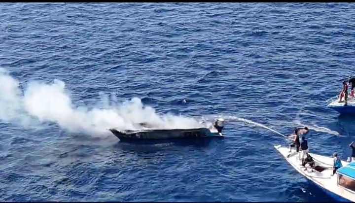 Speedboat Terbakar di Perairan Gili Trawangan, Kapten Kapal Luka Bakar