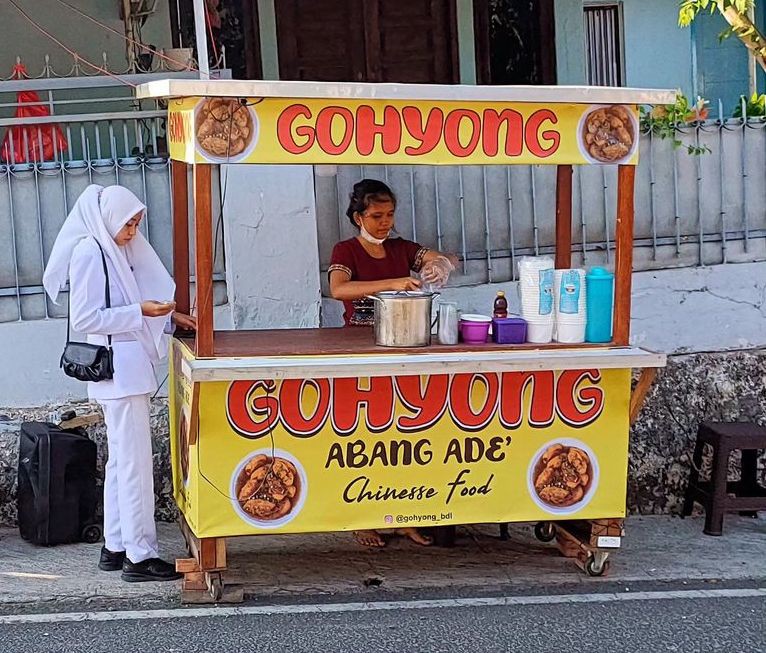 8 Tempat Jual Gohyong di Lampung, Enak dan Murah!