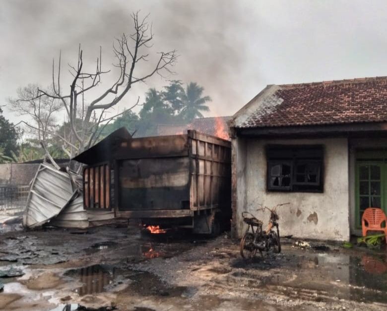 Polda Lampung Libatkan Puslabfor Selidiki Kebakaran Gudang BBM Lamsel