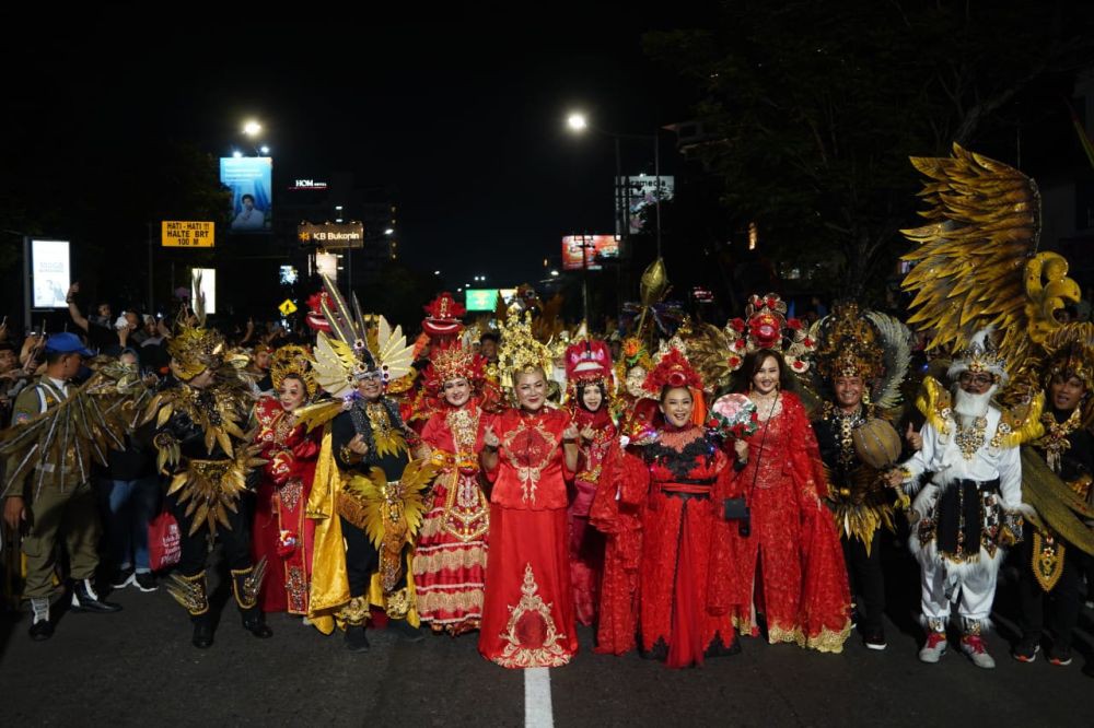 Meriah! Semarang Night Carnival 2024 Jadi Ajang Promosi Wisata