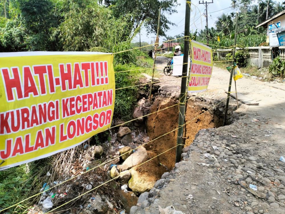 Modathus Alat Deteksi Banjir dan Longsor Dipasang di Semarang 