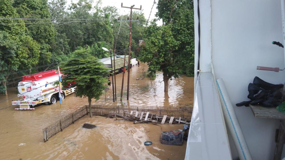 Rumah Ketua MA Syarifuddin di Baturaja OKU Terendam Banjir