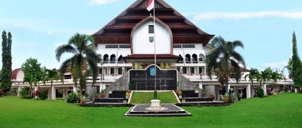 KPK Bidik Dana Pokir Anggota DPRD Kota Mataram Rp120 Miliar