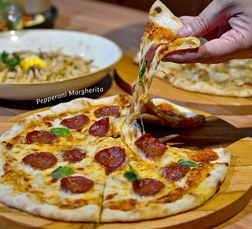 5 Tempat Beli Pizza Otentik dan Premium di Lampung!