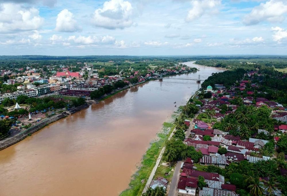 Korban Tewas Bencana Banjir Bandang Sumbar Hanyut Sampai ke Riau