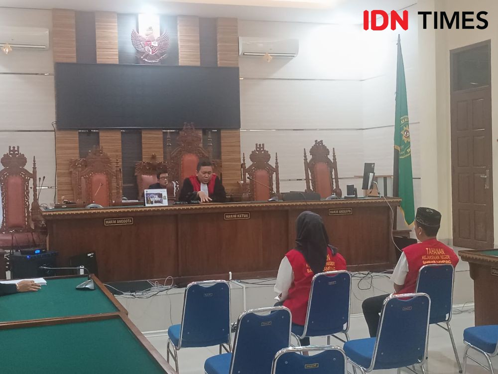 Hakim Masih Gali Fakta, Sidang Vonis Selebgram Adelia Kembali Ditunda