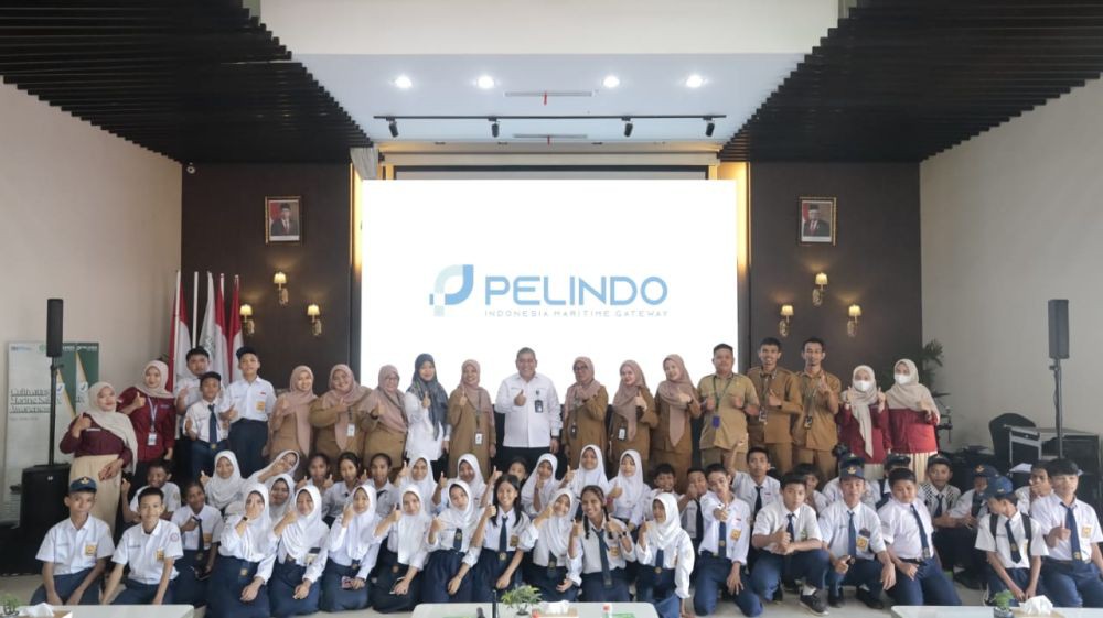 Siswa SMP Belajar Kepelabuhanan di Pelindo Regional 4 Makassar