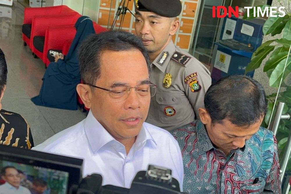 Sekjen DPR Dicecar KPK Soal Vendor Dapat Untung Ilegal